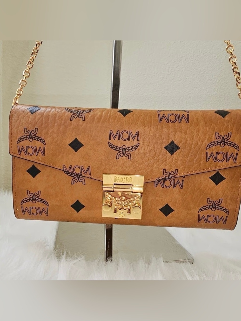 MCM chain wallet